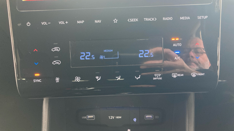 Hyundai Tucson 1.6 TGDi 48V MHD Premium 5dr 2WD Petrol Estate